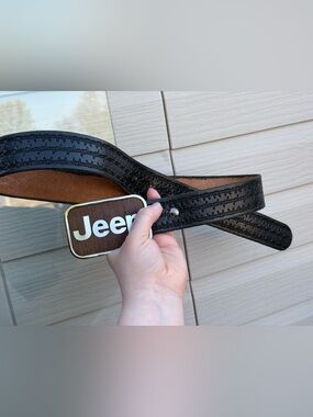 Jeep Black Leather Belt with Brown Wood-Look Buckle